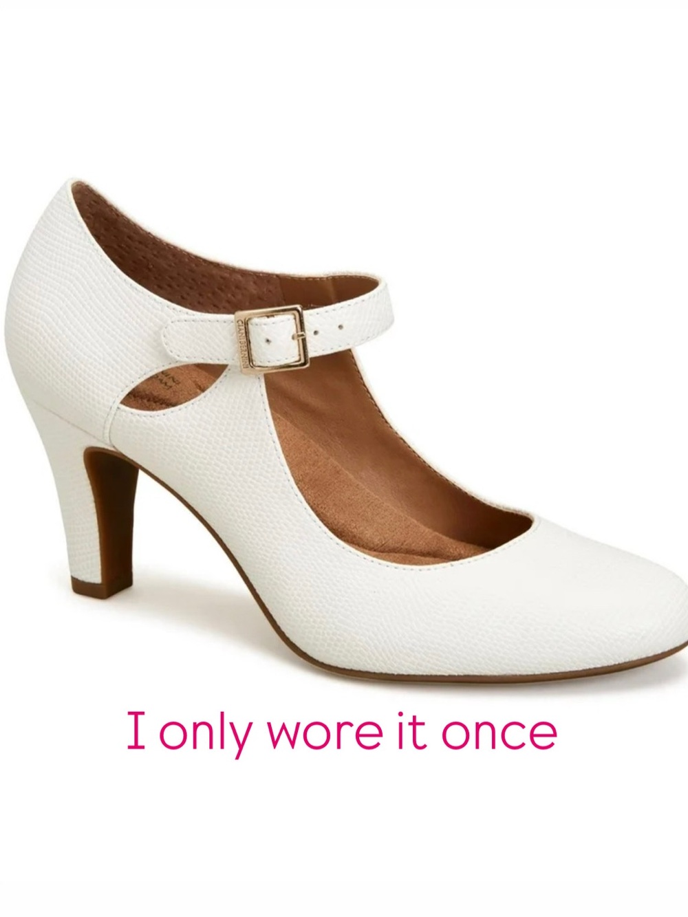 Giani Bernini White Textured Mary Jane Heel with Buckle